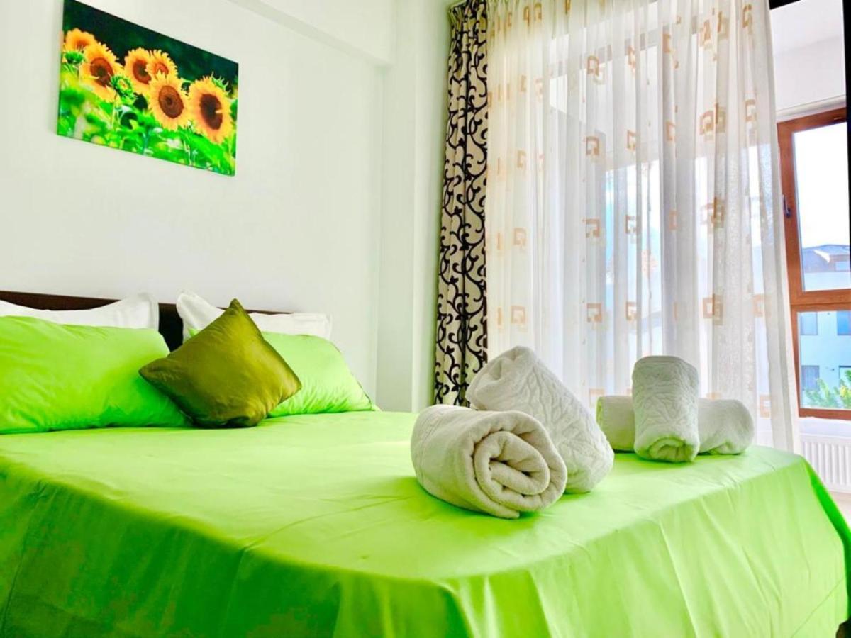 Elyse Comfortable Apartment Close To Palas Mall Iasi Luaran gambar