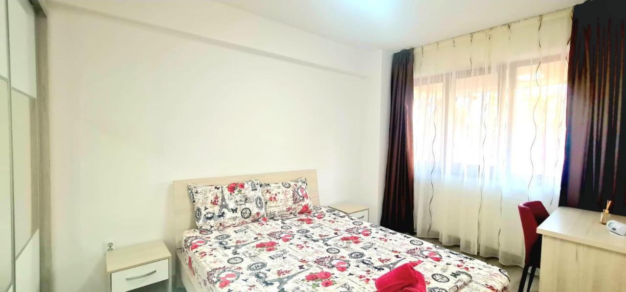 Elyse Comfortable Apartment Close To Palas Mall Iasi Luaran gambar